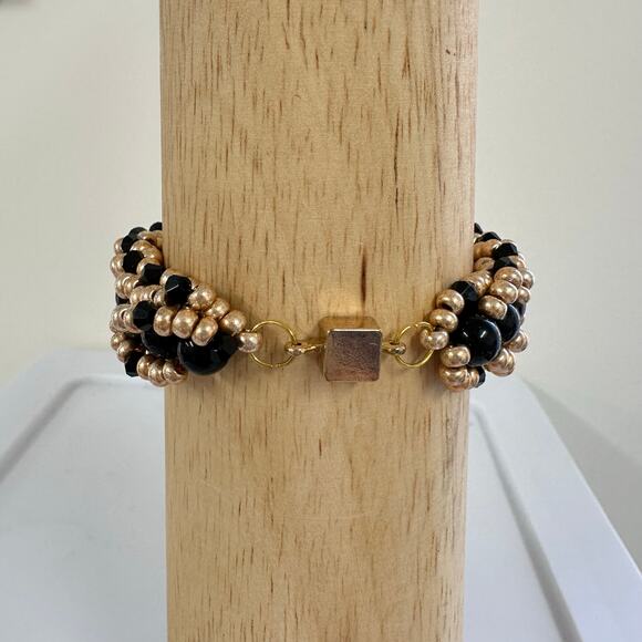 Handmade Black & Gold Beaded Bracelet Magnetic Clasp Gift Box Jewelry - Picture 2 of 9